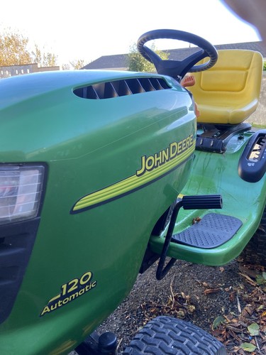John deere l120 petrol ride - ride, on